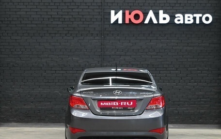 Hyundai Solaris II рестайлинг, 2014 год, 680 000 рублей, 5 фотография