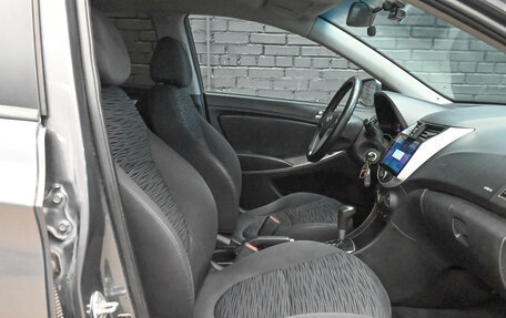 Hyundai Solaris II рестайлинг, 2014 год, 680 000 рублей, 10 фотография