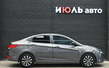 Hyundai Solaris II рестайлинг, 2014 год, 680 000 рублей, 9 фотография
