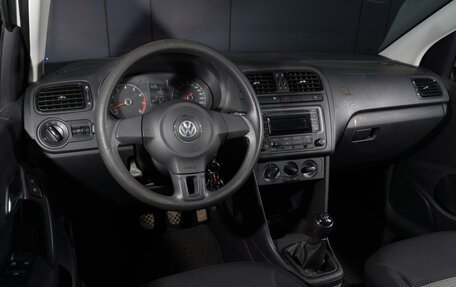 Volkswagen Polo VI (EU Market), 2014 год, 890 111 рублей, 10 фотография