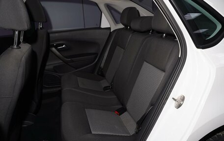 Volkswagen Polo VI (EU Market), 2014 год, 890 111 рублей, 13 фотография