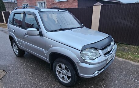 Chevrolet Niva I рестайлинг, 2011 год, 352 000 рублей, 6 фотография