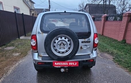Chevrolet Niva I рестайлинг, 2011 год, 352 000 рублей, 4 фотография