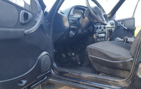 Chevrolet Niva I рестайлинг, 2010 год, 450 000 рублей, 17 фотография