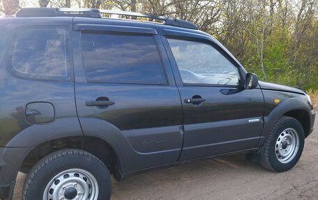 Chevrolet Niva I рестайлинг, 2010 год, 450 000 рублей, 22 фотография