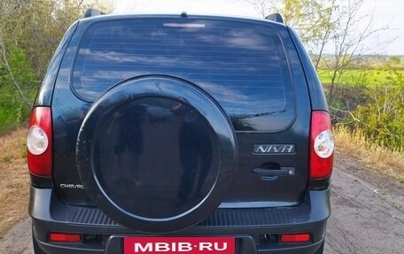 Chevrolet Niva I рестайлинг, 2010 год, 450 000 рублей, 23 фотография