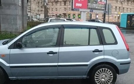Ford Fusion I, 2005 год, 350 000 рублей, 2 фотография