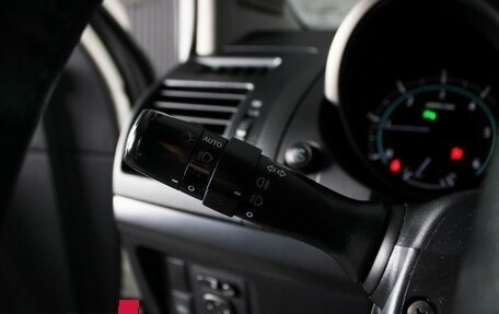 Toyota Land Cruiser Prado 150 рестайлинг 2, 2013 год, 3 070 000 рублей, 13 фотография