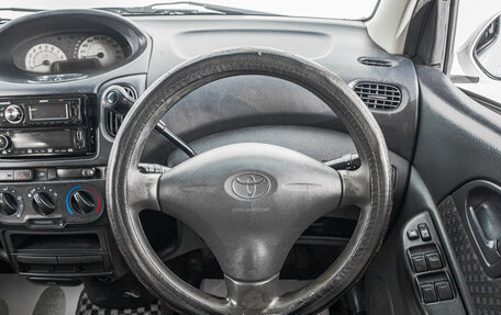 Toyota FunCargo, 2003 год, 329 000 рублей, 12 фотография