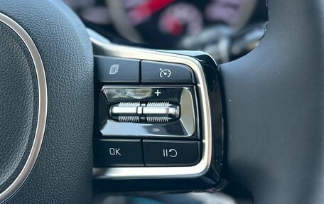 KIA Carnival, 2021 год, 3 330 000 рублей, 18 фотография