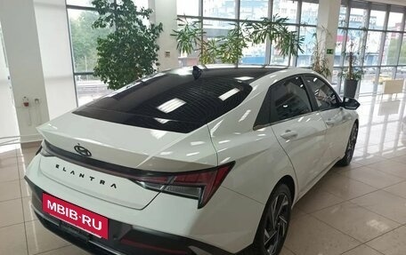 Hyundai Elantra, 2024 год, 2 165 000 рублей, 5 фотография