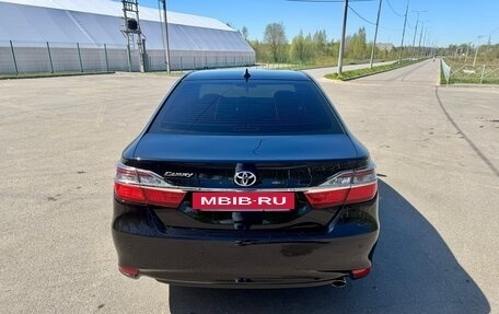 Toyota Camry, 2018 год, 2 130 000 рублей, 13 фотография