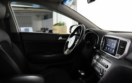 KIA Sportage IV рестайлинг, 2019 год, 2 449 990 рублей, 14 фотография