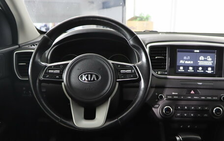 KIA Sportage IV рестайлинг, 2019 год, 2 449 990 рублей, 10 фотография