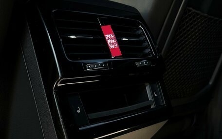 Volkswagen Touareg III, 2020 год, 4 865 700 рублей, 12 фотография
