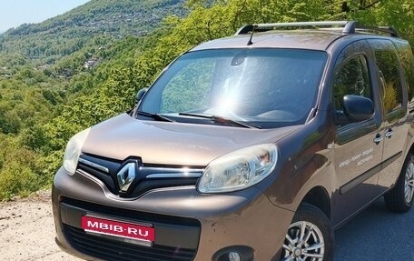 Renault Kangoo II рестайлинг, 2013 год, 1 195 000 рублей, 1 фотография