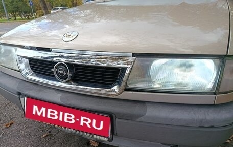 Opel Vectra A, 1992 год, 245 000 рублей, 1 фотография