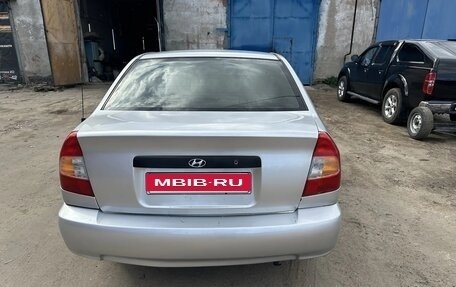 Hyundai Accent II, 2003 год, 200 000 рублей, 2 фотография