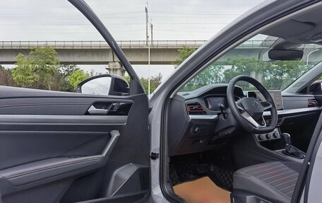 Volkswagen Lavida, 2022 год, 1 720 000 рублей, 8 фотография