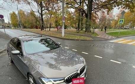 BMW 5 серия, 2021 год, 8 000 000 рублей, 3 фотография