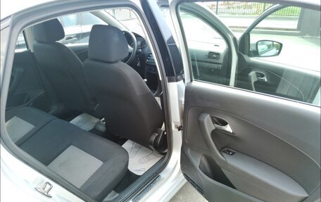 Volkswagen Polo VI (EU Market), 2012 год, 800 000 рублей, 14 фотография