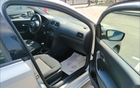 Volkswagen Polo VI (EU Market), 2012 год, 800 000 рублей, 13 фотография