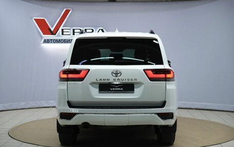 Toyota Land Cruiser, 2021 год, 10 990 000 рублей, 6 фотография
