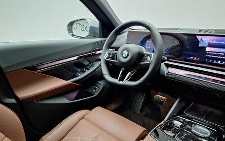 BMW 5 серия, 2025 год, 9 555 000 рублей, 9 фотография