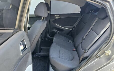 Hyundai Solaris II рестайлинг, 2013 год, 829 000 рублей, 10 фотография