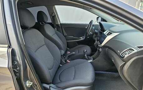 Hyundai Solaris II рестайлинг, 2013 год, 829 000 рублей, 11 фотография