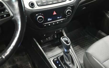 Hyundai Solaris II рестайлинг, 2017 год, 1 250 000 рублей, 15 фотография