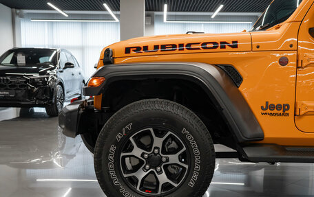 Jeep Wrangler, 2021 год, 6 600 000 рублей, 29 фотография