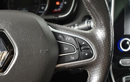 Renault Espace V рестайлинг, 2017 год, 1 498 200 рублей, 19 фотография