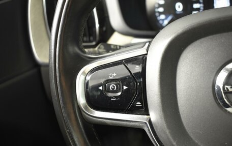 Volvo XC60 II, 2019 год, 3 184 300 рублей, 14 фотография