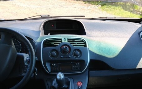 Renault Kangoo II рестайлинг, 2013 год, 1 195 000 рублей, 21 фотография