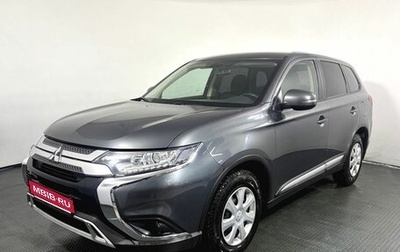 Mitsubishi Outlander III рестайлинг 3, 2020 год, 1 900 000 рублей, 1 фотография