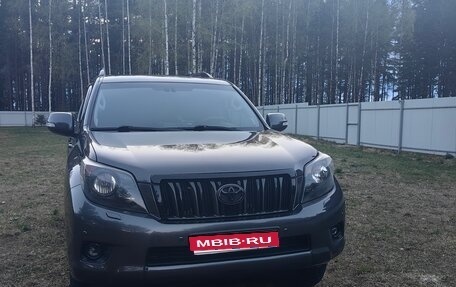 Toyota Land Cruiser Prado 150 рестайлинг 2, 2012 год, 3 500 000 рублей, 1 фотография