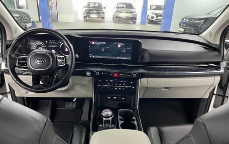 KIA Carnival, 2021 год, 3 950 000 рублей, 21 фотография