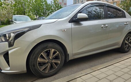KIA Rio IV, 2022 год, 1 700 000 рублей, 6 фотография