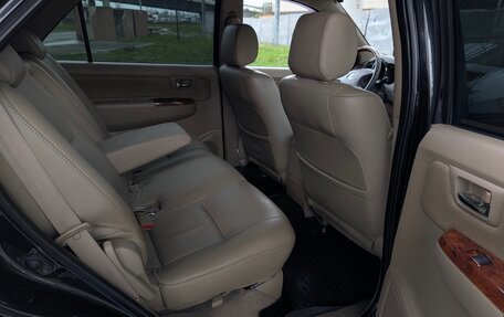 Toyota Fortuner I, 2011 год, 2 400 000 рублей, 14 фотография