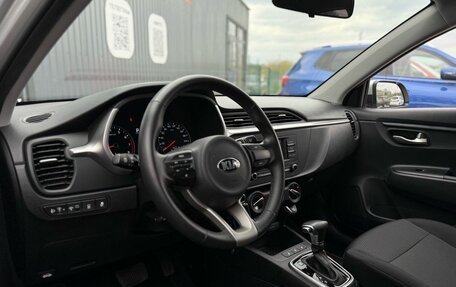 KIA Rio IV, 2021 год, 1 930 000 рублей, 10 фотография