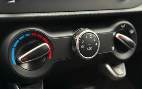 KIA Rio IV, 2021 год, 1 930 000 рублей, 18 фотография