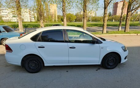 Volkswagen Polo VI (EU Market), 2014 год, 730 000 рублей, 4 фотография