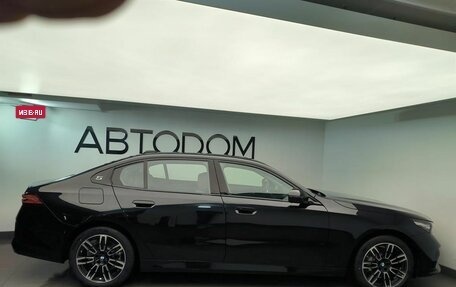BMW 5 серия, 2025 год, 8 930 000 рублей, 5 фотография