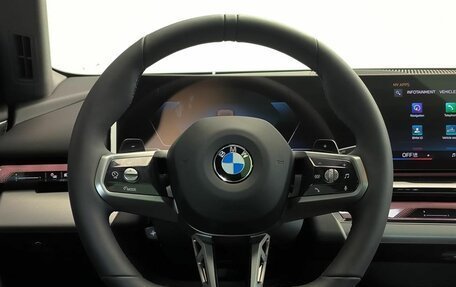 BMW 5 серия, 2025 год, 8 930 000 рублей, 17 фотография