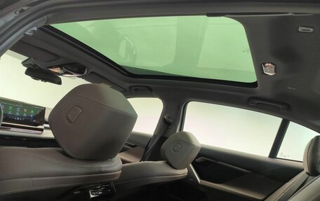 BMW 5 серия, 2025 год, 8 930 000 рублей, 19 фотография