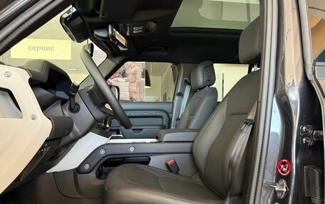 Land Rover Defender II, 2024 год, 10 999 000 рублей, 11 фотография
