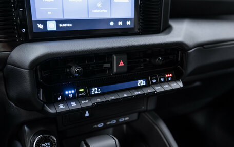 Toyota Land Cruiser Prado, 2025 год, 9 800 000 рублей, 16 фотография