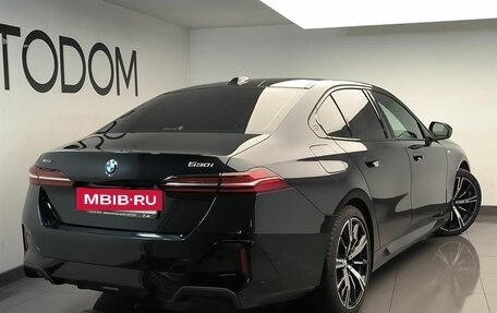 BMW 5 серия, 2025 год, 8 820 000 рублей, 4 фотография