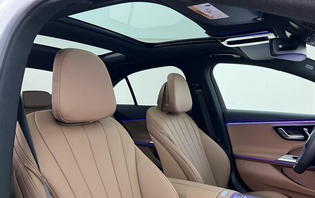 Mercedes-Benz E-Класс, 2025 год, 8 400 000 рублей, 11 фотография